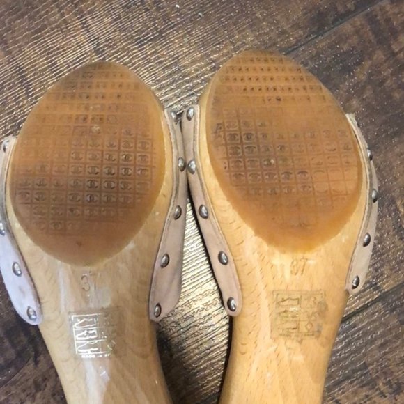 Vintage CHANEL clog sandals - Picture 10 of 12